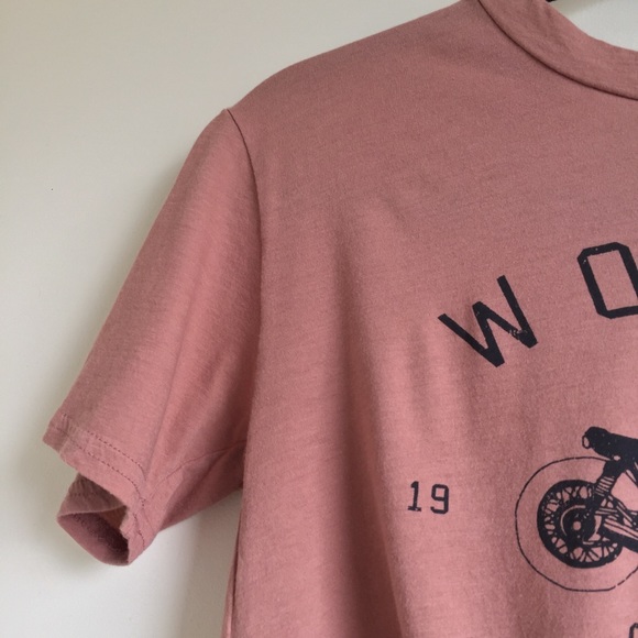 LA Hearts Tee - Picture 5 of 12